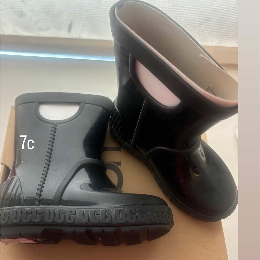 UGG Kids Glossy Black Rain Boots